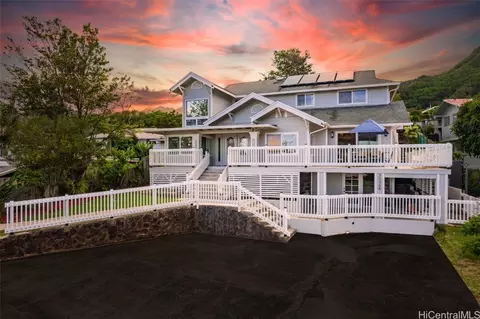 3036 Kahaloa Dr # A, Honolulu, HI 96822