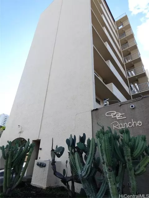 1447 Kewalo St #907, Honolulu, HI 96822