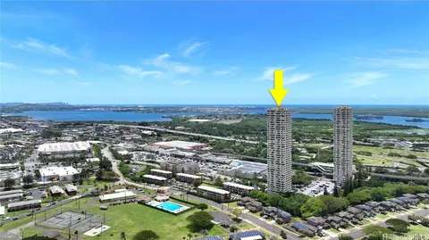 1060 Kamehameha Hwy #701B, Pearl City, HI 96782