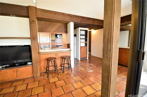 1571 Piikoi St #1705, Honolulu, HI 96822