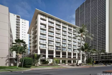 440 Seaside Ave #904, Honolulu, HI 96815