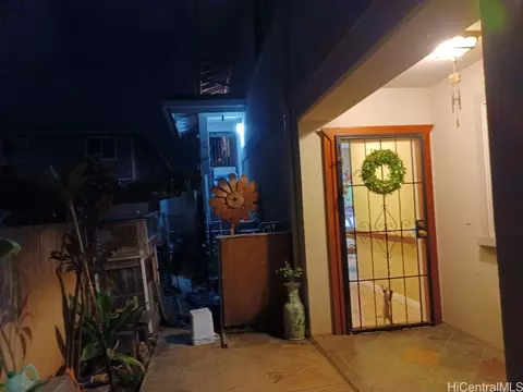 2020 Uhu St, Honolulu, HI 96819