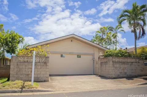94-1069 Haalau St, Waipahu, HI 96797