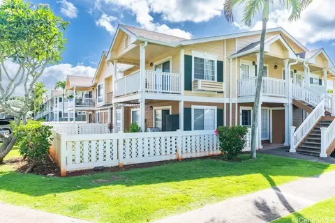94-550 Lumiauau St #J203, Waipahu, HI 96797