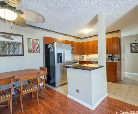 225 Kaiulani Ave #1504, Honolulu, HI 96815