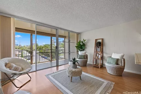 1687 Pensacola St #601, Honolulu, HI 96822