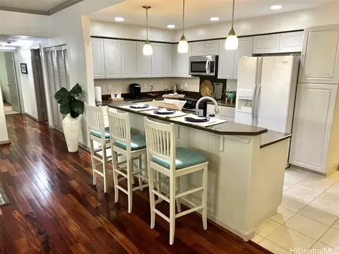 7012 Hawaii Kai Dr #505, Honolulu, HI 96825