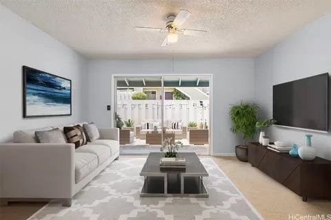 94-721 Paaono St #J1, Waipahu, HI 96797