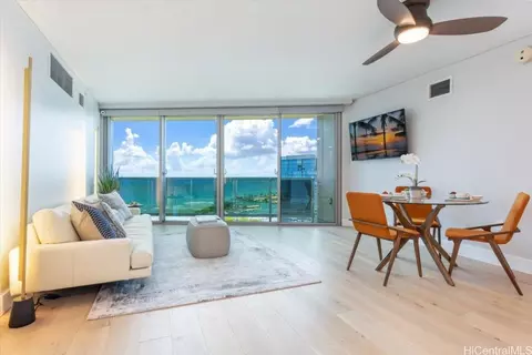1177 Queen St #4203, Honolulu, HI 96814