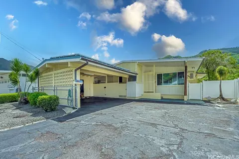 2925 Poelua St, Honolulu, HI 96822