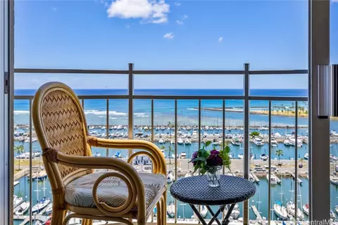 1765 Ala Moana Blvd #1894, Honolulu, HI 96815