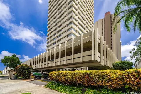 2525 Date St #3105, Honolulu, HI 96826