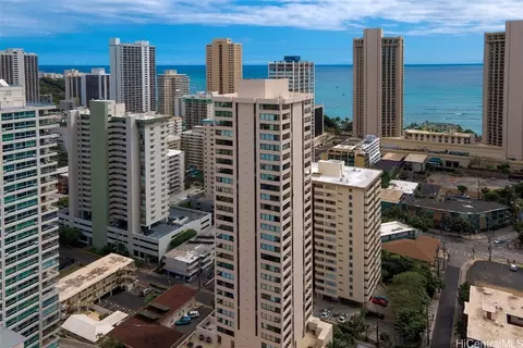 2410 Cleghorn St #2102, Honolulu, HI 96815