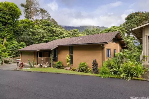 45-610 Haamaile St, Kaneohe, HI 96744