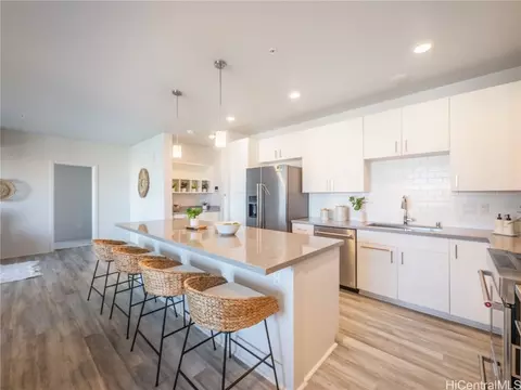 91-3575 Iwikuamoo St #203, Ewa Beach, HI 96706