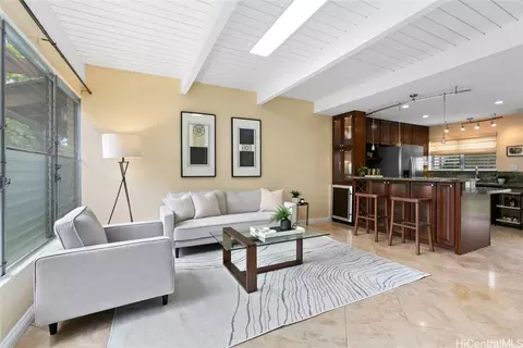 4844 Kilauea Ave #2, Honolulu, HI 96816