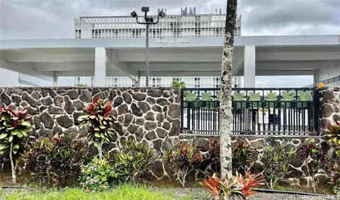 46-283 Kahuhipa St #C1107, Kaneohe, HI 96744