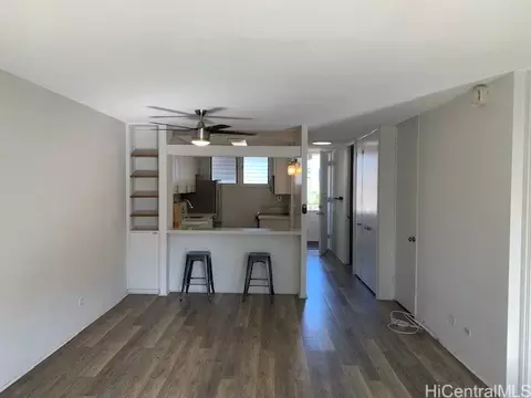 780 Amana St #1104, Honolulu, HI 96814