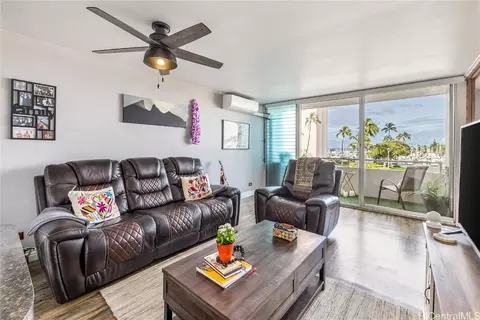 1676 Ala Moana Blvd #207, Honolulu, HI 96815