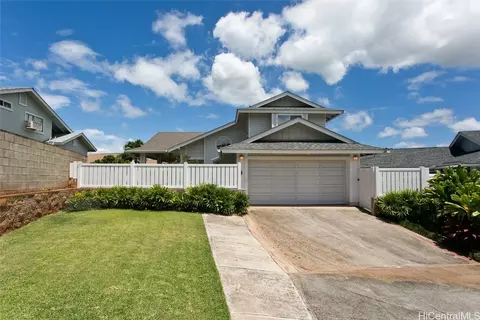 94-1009 Mahinahina St, Waipahu, HI 96797