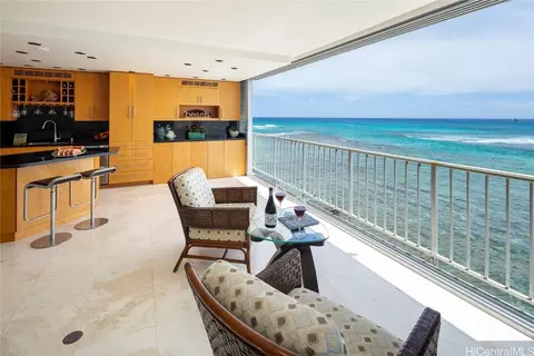 2801 Coconut Ave #4A, Honolulu, HI 96815