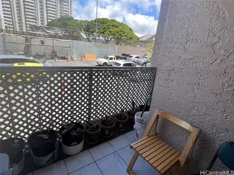 1260 Richard Ln #B106, Honolulu, HI 96819