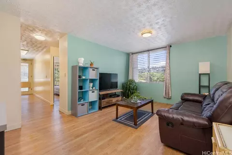 1650 Piikoi St #401, Honolulu, HI 96822