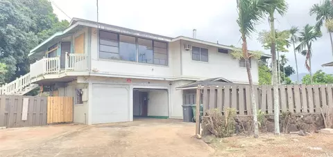 67-148 Kuhi St, Waialua, HI 96791