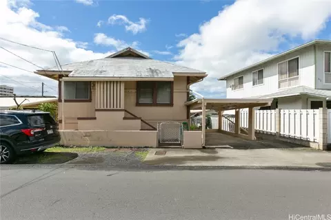 609 Kunawai Ln, Honolulu, HI 96817