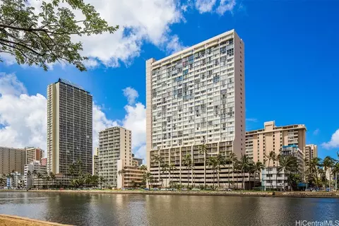 2211 Ala Wai Blvd #A255, Honolulu, HI 96815