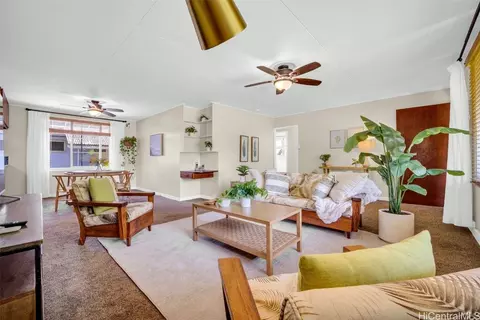 5 Nanea Ave, Wahiawa, HI 96786
