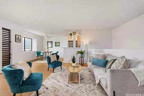 46-049 Aliianela Pl #1715, Kaneohe, HI 96744