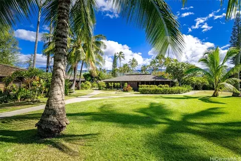 68-615 Farrington Hwy #20-A, Waialua, HI 96791