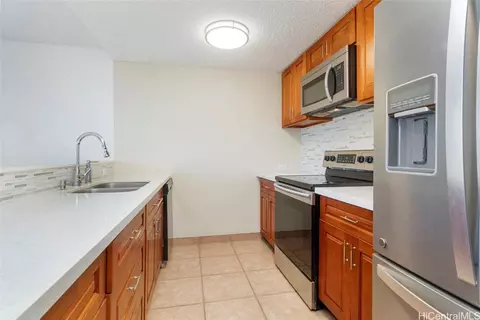 98-380 Koauka Loop #308, Aiea, HI 96701