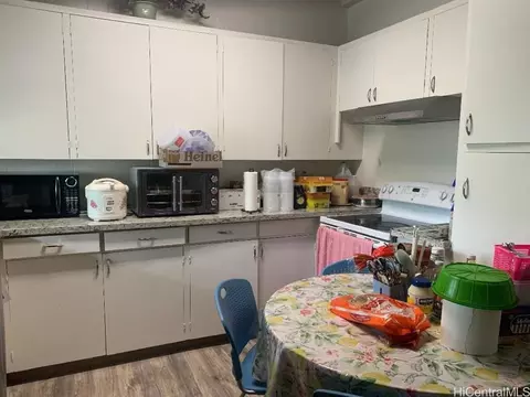 1461 Kamehameha Iv Rd #A, Honolulu, HI 96819