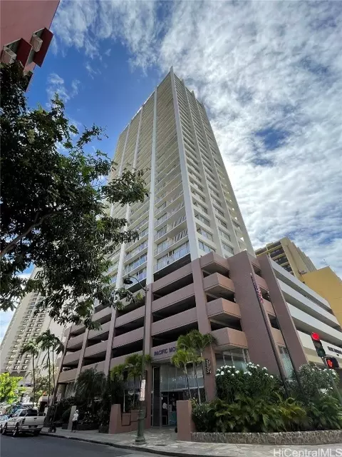 2427 Kuhio Ave #603, Honolulu, HI 96815