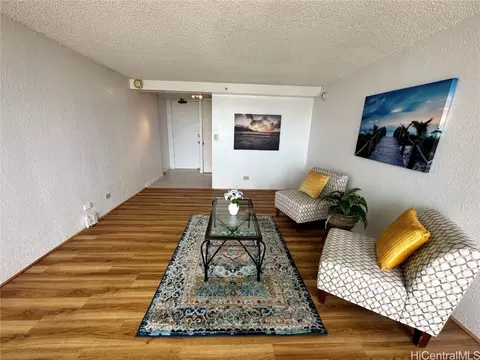 445 Seaside Ave #3517, Honolulu, HI 96815