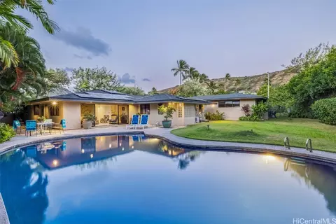 43 Nawiliwili St, Honolulu, HI 96825