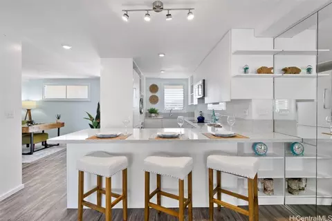14 Aulike St #701, Kailua, HI 96734