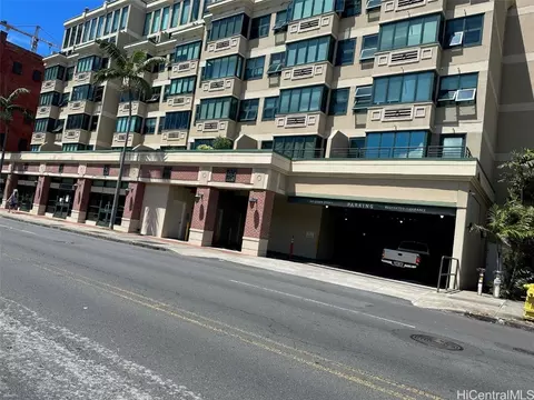 545 Queen St #236, Honolulu, HI 96813