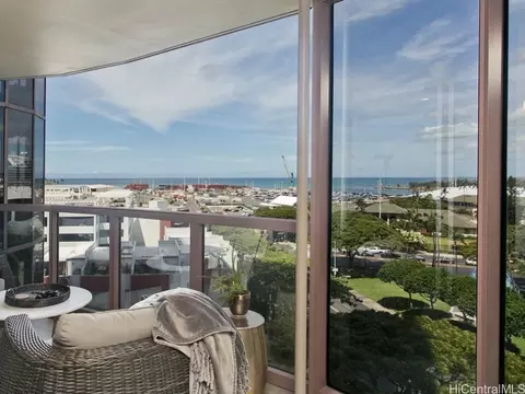 415 South St #804, Honolulu, HI 96813