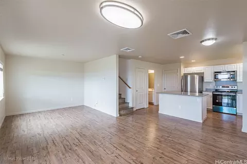 87-1609 Mokila St, Waianae, HI 96792