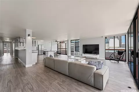 2029 Ala Wai Blvd #PH1, Honolulu, HI 96815