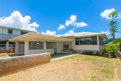 921 Luawai St, Honolulu, HI 96816