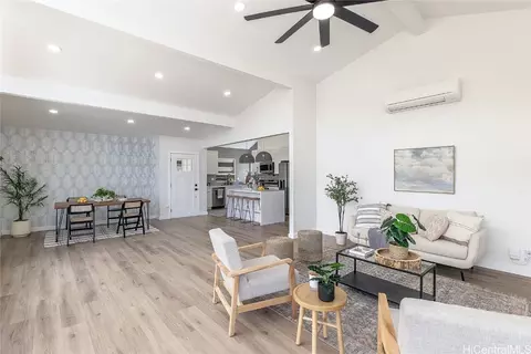1111 Kaumoku St, Honolulu, HI 96825