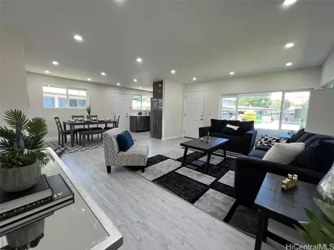 94-220 Pupukui St, Waipahu, HI 96797