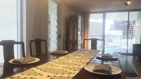 1212 Nuuanu Ave #1001, Honolulu, HI 96817