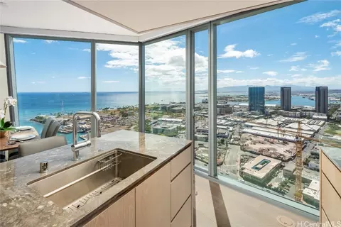 1000 Auahi St #3701, Honolulu, HI 96814