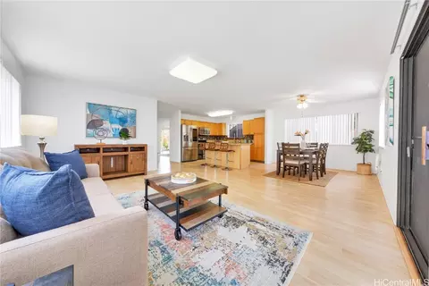 94-1131 Kapukawai St, Waipahu, HI 96797