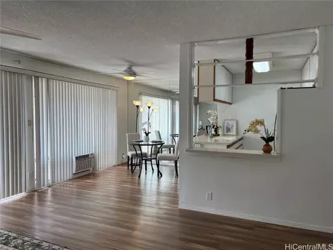 94-870 Lelepua St #7D, Waipahu, HI 96797
